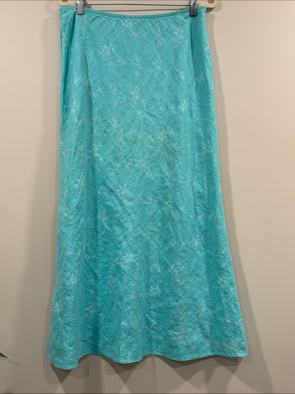 cut loose Teal Linen Maxi A-Line Skirt with White Floral Embroidery